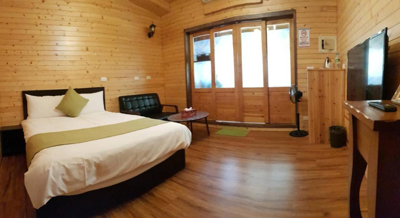 Dream Lake Tainan Exterior foto