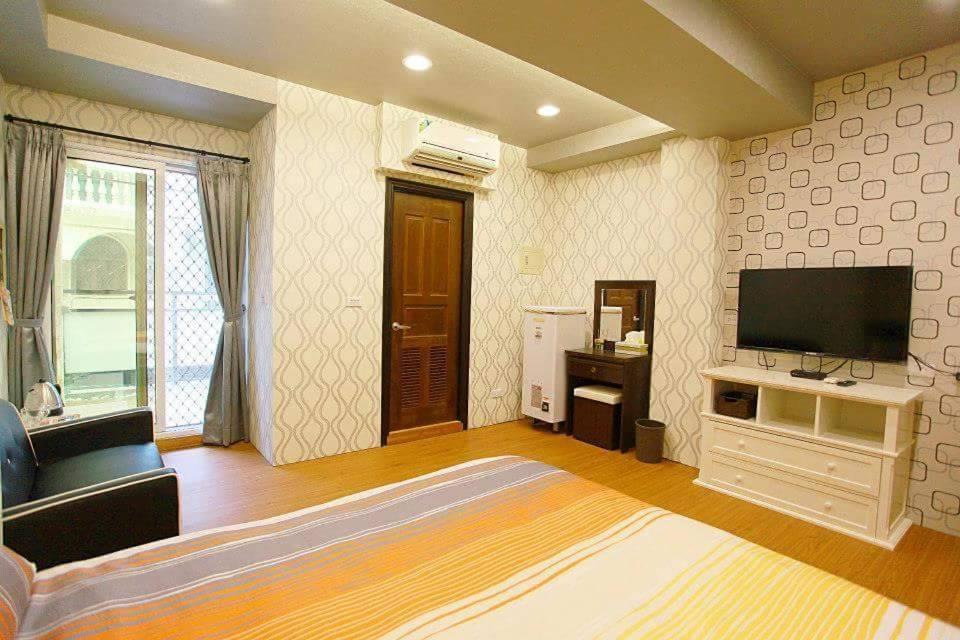 Dream Lake Tainan Exterior foto