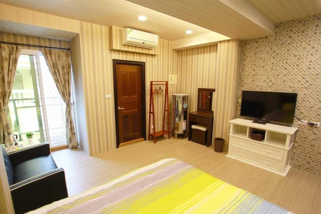 Dream Lake Tainan Exterior foto